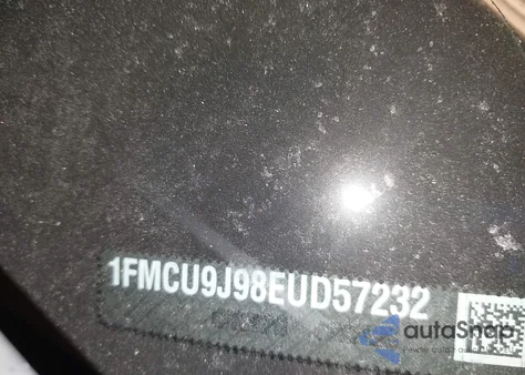 2014 Ford Escape Titanium z USA, uszkodzony, nr VIN 1FMCU9J98EUD57232